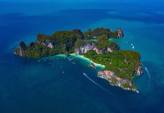 Krabi Hong Island Tour: Charter Private Long-tail Boat