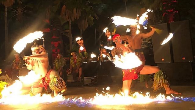 Ingresso al Luau del capo, inclusi i trasferimenti