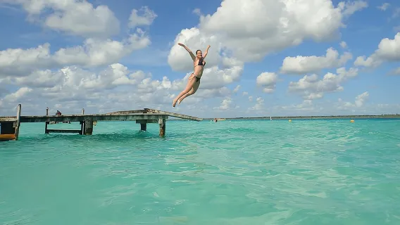 ทัวร์คอมโบ Chacchoben และบากาลาร์ ที่ Costa Maya