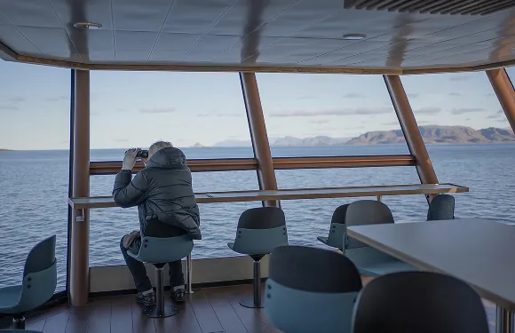 羅弗敦群島：斯沃爾韋爾出發的寧靜特羅爾峽灣郵輪之旅