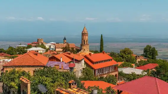 ทัวร์ 1 วัน แห่งจินตนาการในคาเคติ: เมืองโบราณซิกนากี + การชิมไวน์ + ขนมหวานทำมือ