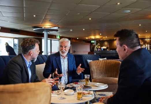 Sydney: Harbour Cruise with Charcuterie Board & Drinks AUD 71.31