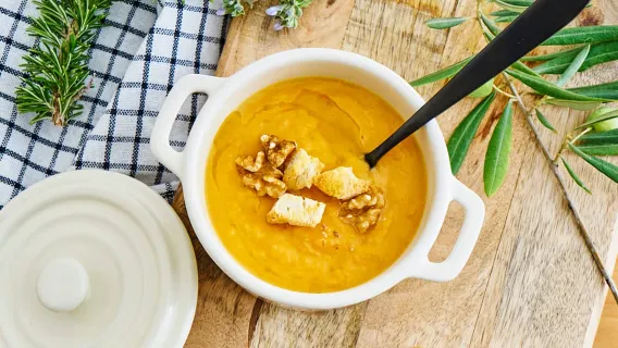 Aires de Jaén: Visita a una plantación de aceite de oliva y comida local