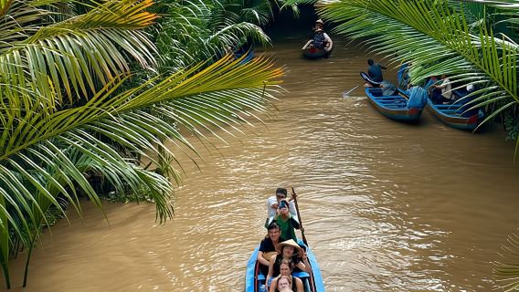 Die nicht-touristische Seite des Mekong-Deltas mit dem Fahrrad und Rudern