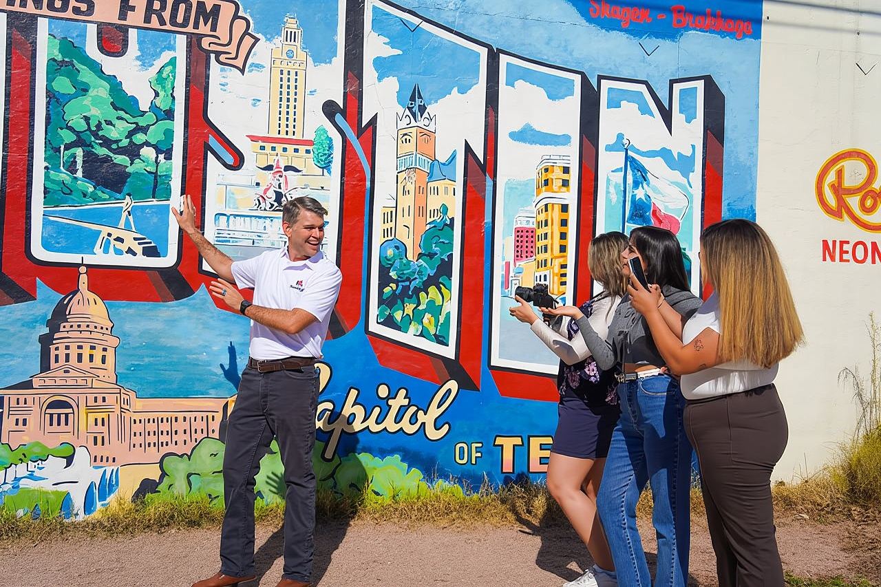 Austin Premium Driving Tour with Texas Capitol & Mt. Bonnell