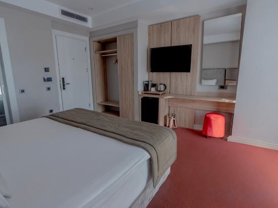 Berjer Boutique Hotel & Spa Room Type - King Room