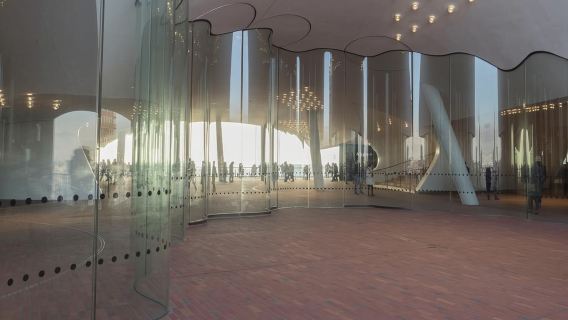 Elphi Plaza - Walking Tour 