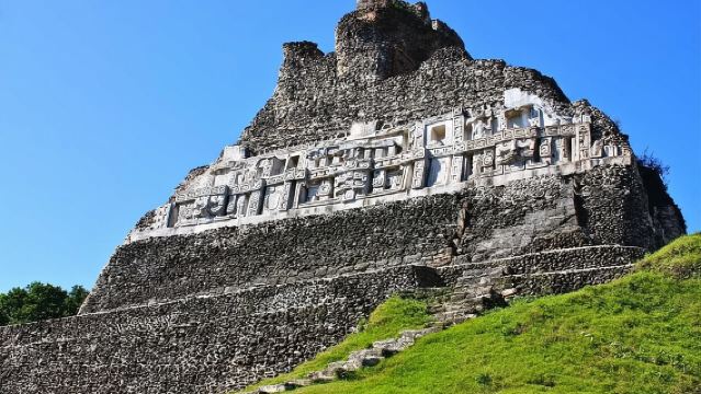 Private Cave Tubing & Xunantunich (Mayan Ruins) From Placencia