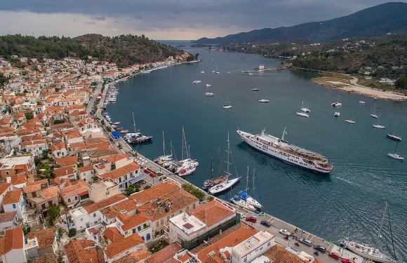 雅典出發伊茲拉、波羅斯及埃伊納一日郵輪之旅