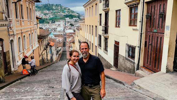 City Tour de Quito, Mitad del Mundo, Teleférico y Panecillo Incluidos