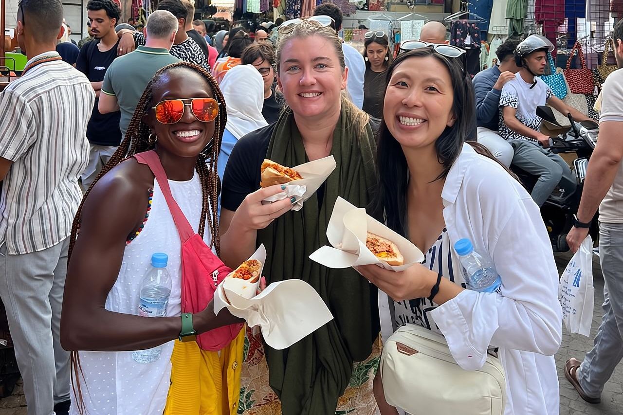 Casablanca Evening Food Tour with 10Tastings & Traditional Dinner