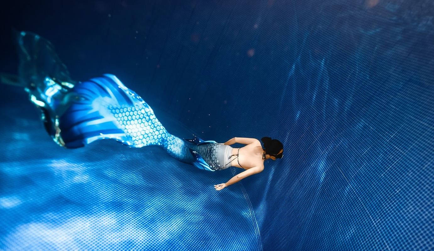 Chengdu Shuangliu Center Park + Seaside City + Chengdu Cube Oceanarium 2-Hour Diving and Freediving/Mermaid Experience