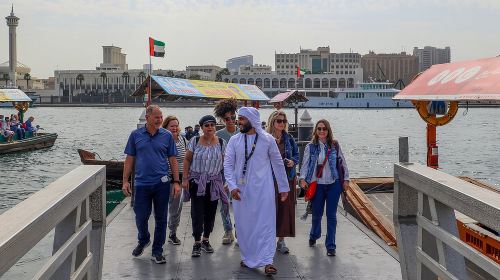 Dubai: Old Town, Souks, Street Food, Guided Tour & Abra Ride Day Tours 7