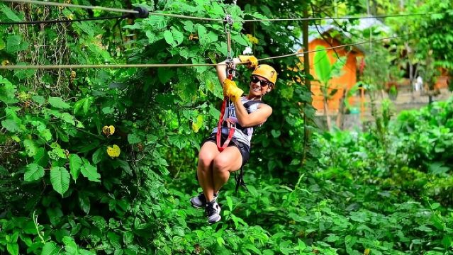 Paseo en buggy, a caballo y tirolesa con almuerzo incluido desde Punta Cana