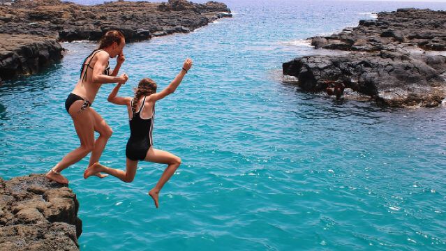 เกาะซาล ซาลินาส บูราโคนา และฉลามเลมอน