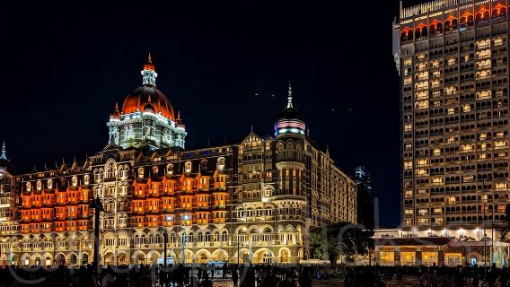 Mumbai: Evening City Tour with Dinner for Cruise Passengers
