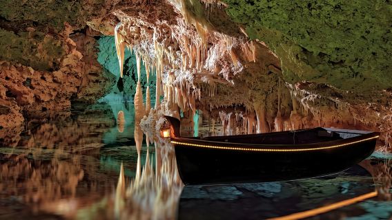 Da Alcúdia: Escursione di mezza giornata a Dinosaurland e alle Grotte di Hams