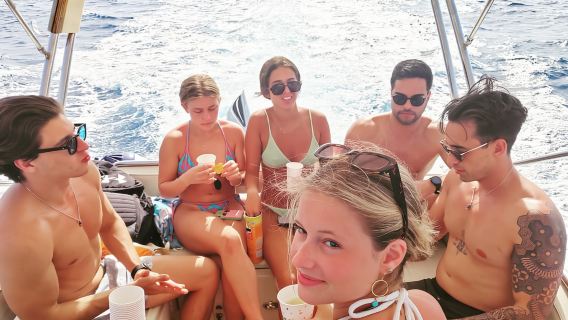 Desde Hvar: recorrido en barco por la Cueva Azul y las 5 islas