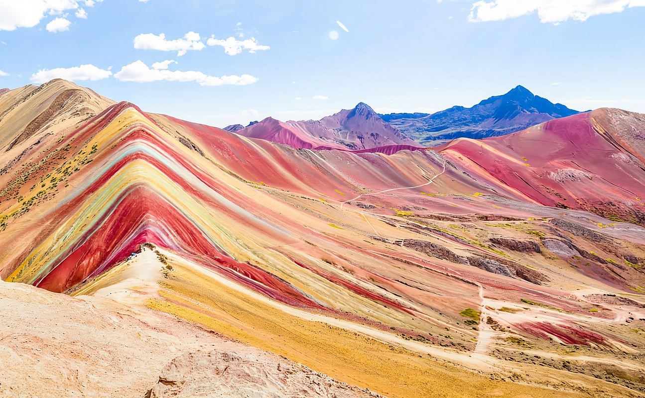Cusco: Rainbow Mountain and Red Valley Day Trip with Meals