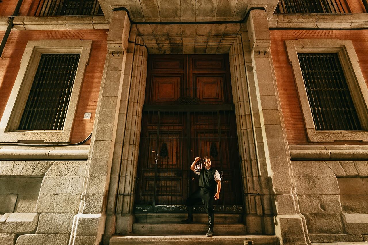 Madrid: tour serale a piedi tra Inquisizione e leggende spagnole