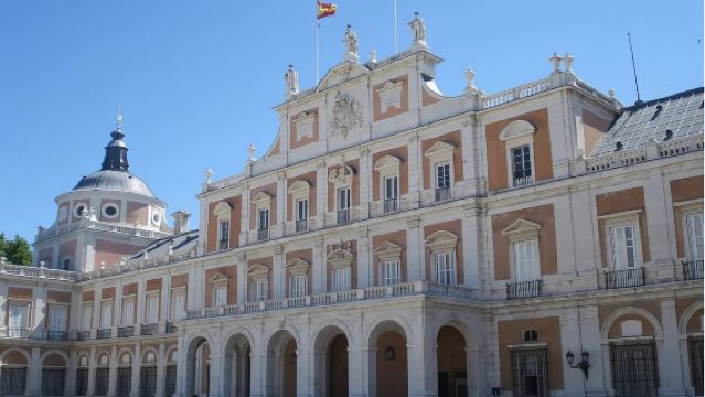 馬德里出發：阿蘭胡埃斯王宮＋托萊多古城