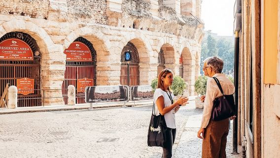Tur Jalan Kaki Menjelajahi Sorotan Terbaik Verona dengan Arena