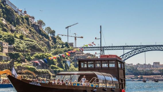 Porto Six Bridges Panoramic Cruise on the Douro River