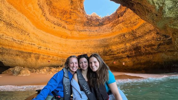 Chuyến tham quan bằng thuyền Benagil & Marinha