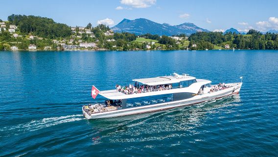 Lake Lucerne Panoramic Sightseeing Cruise
