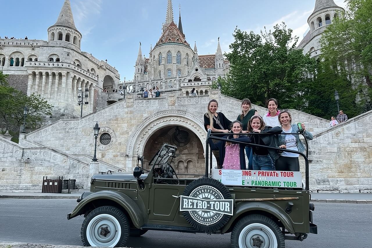 Budapest Private City Tour With a Vintage Russian Jeep