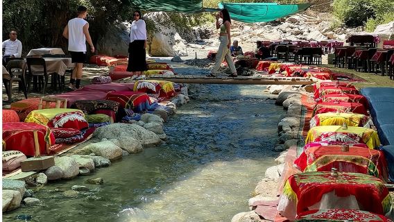 Marrakech : Vallée de l'Ourika et montagnes de l'Atlas, cascades avec déjeuner