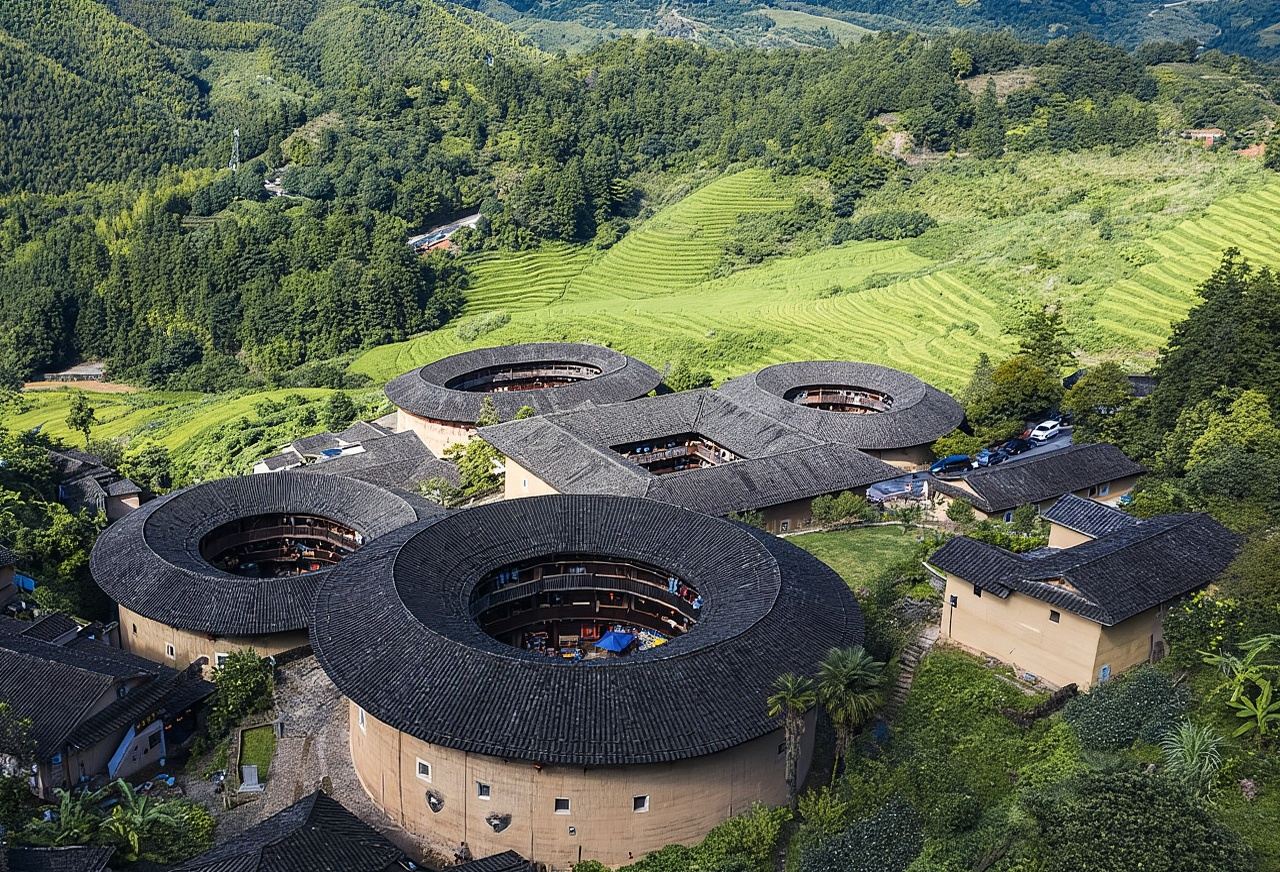Tianluokeng Tulou Private Day Tour from Xiamen