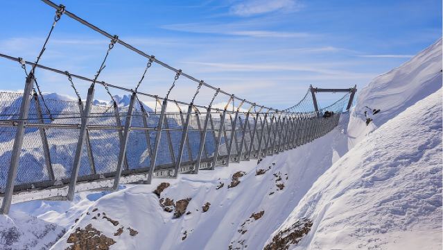Daytrip to Mt. Titlis Eternal Snow, Glacier & Lucerne from Zurich