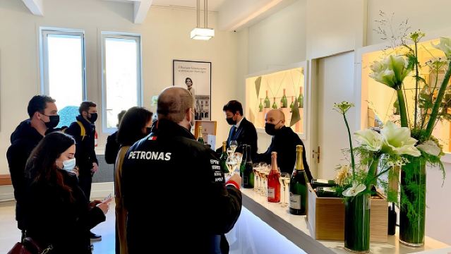 Private Full Day Tour to Champagne from Paris, Visit of 2 Champagne Producers