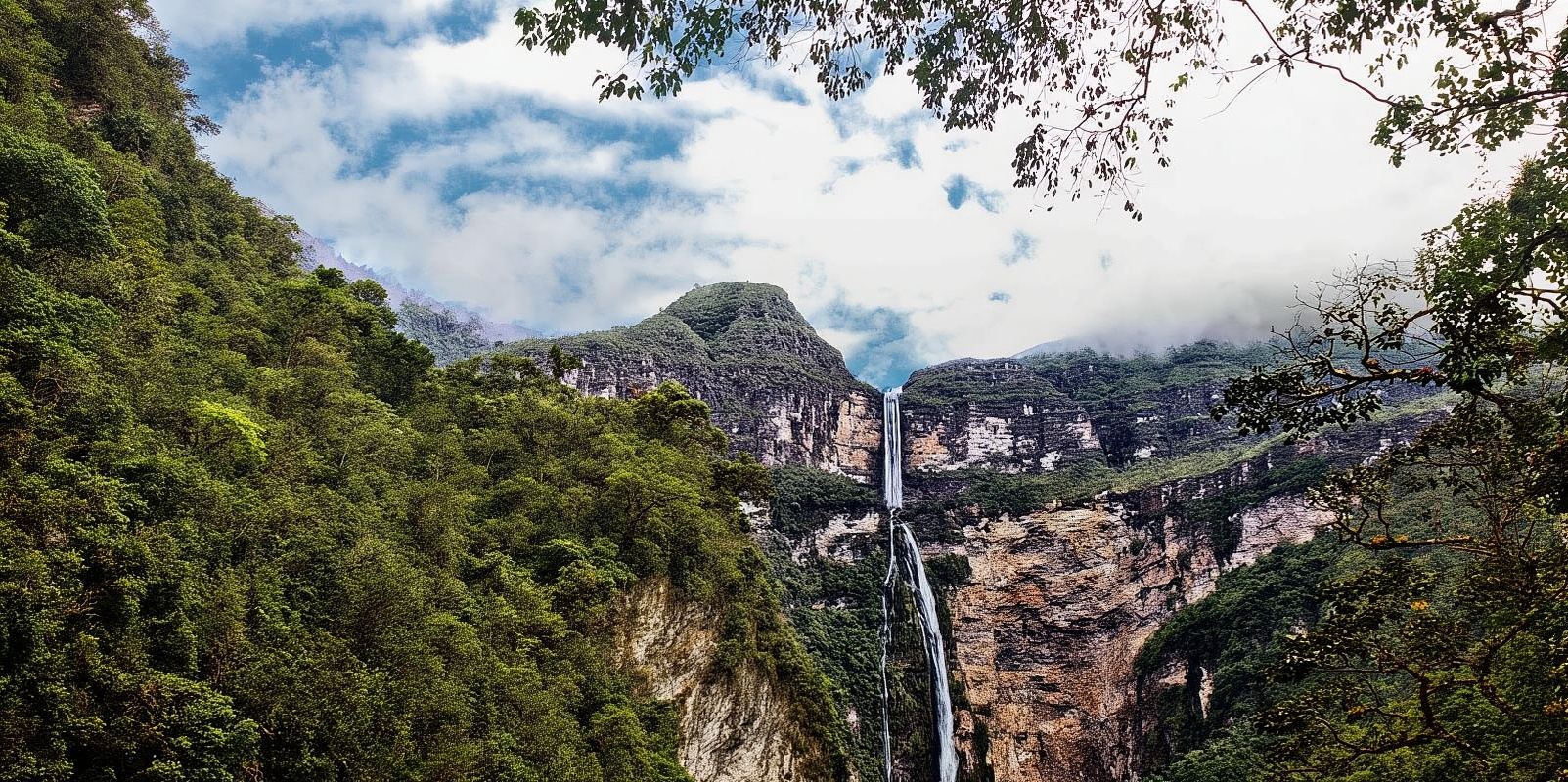 Chachapoyas: Llaqta de Kuelap: Cable car