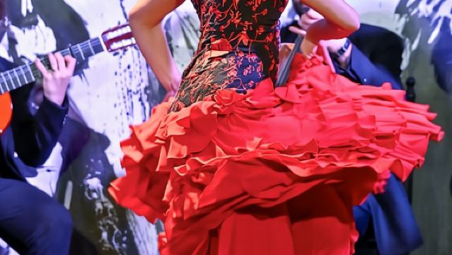 Seville: Flamenco Show at Tablao Los Gallos