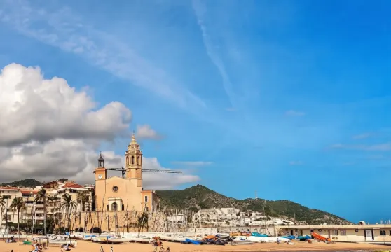 巴塞隆拿一日遊：塔拉戈納大教堂+錫切斯一日遊