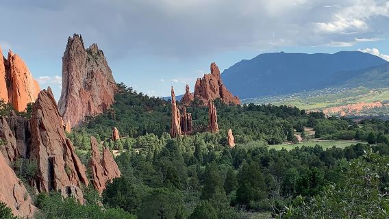 Colorado Springs: Garden of the Gods Luxury Jeep Tours