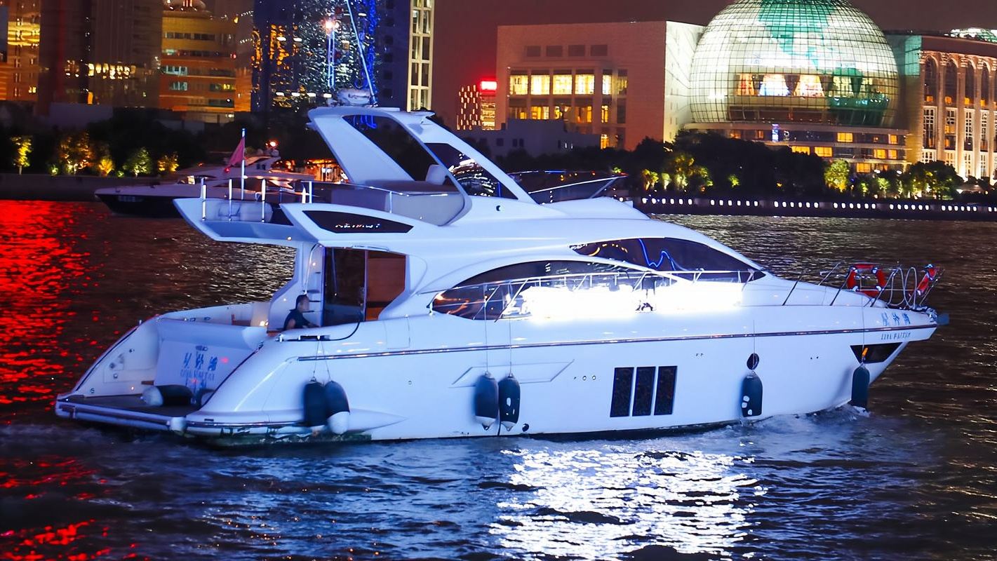 上海遊艇包船租賃(中型42~68英尺)遊覽黃浦江外灘私人定制主題活動遊艇轟趴求婚生日聚會商務年會老周環遊