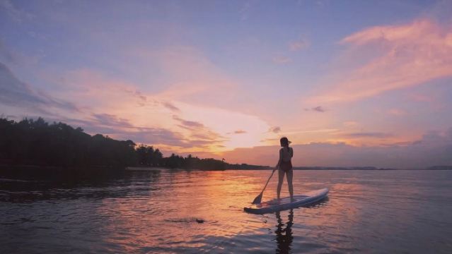 Lawatan Sehari Papan Paddle Matahari Terjun Tanjung Aru Kota Kinabalu Sabah (Termasuk Air)