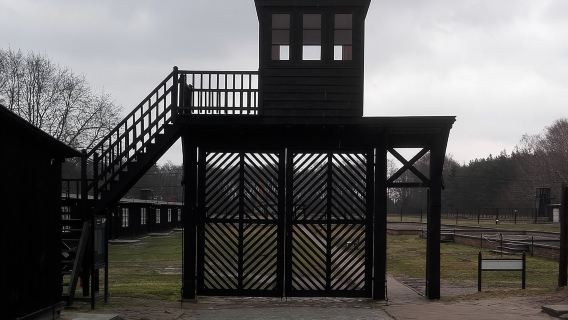 Stutthof Concentration Camp English Tour with Gdansk Hotel pickup