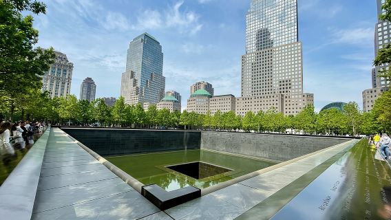 9/11 Memorial, Ground Zero Tour with Optional 9/11 Museum Ticket