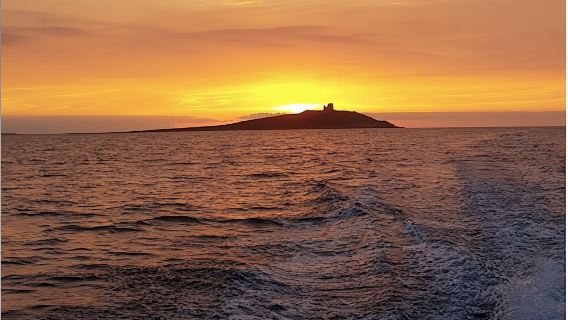 Excursión privada en barco por Palermo