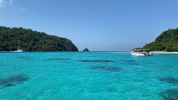 Koh Haa Island, Krabi, Thailand|Twin Island Play|diving paradise|Door-to-door pick-up|Lunch|guide