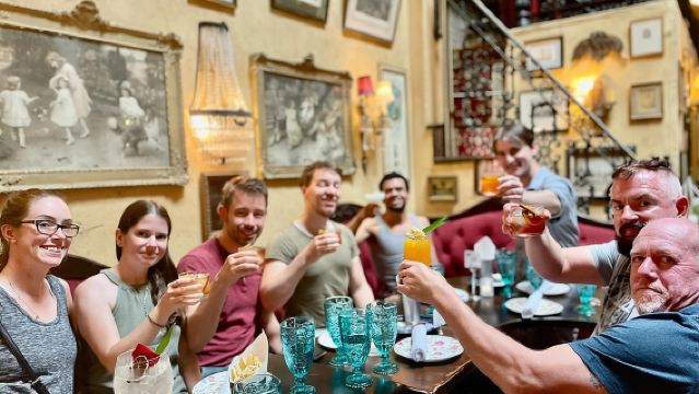 กิจกรรมสปีคอีซีย์ลับและประวัติศาสตร์!