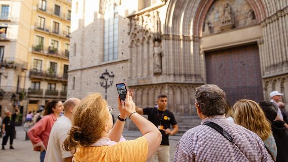 Passeio Histórico por Barcelona: Bairro Gótico e El Born