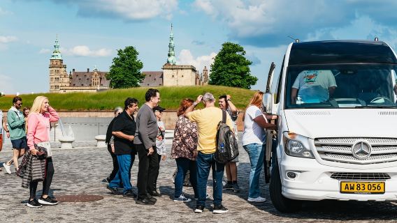 Copenhagen: Kronborg, Frederiksborg Castle and Roskilde Tour