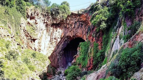 La cueva de Emin Evry y las cascadas de Ouzoud
