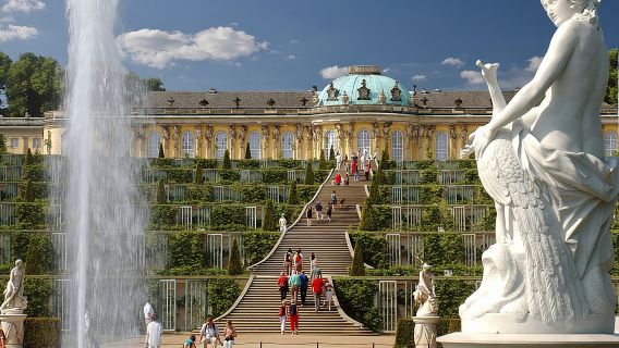 Tur Potsdam dari Berlin dengan Kunjungan Istana Sanssouci Berpemandu