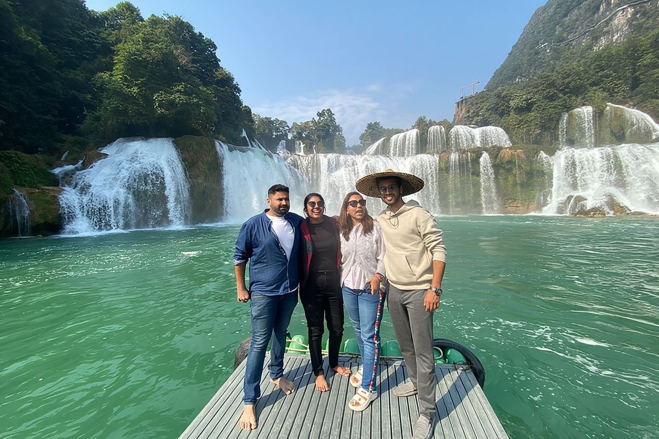 Ganztagestour zum Cao Bang Ban Gioc Wasserfall Angel Eye Berg